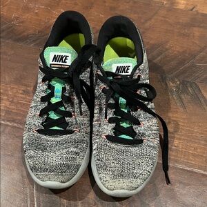 Nike Black and White Knit Sneakers